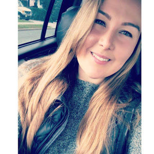 Meet your Posher, Elise